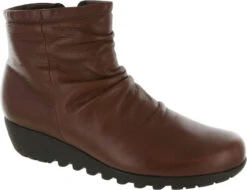 Munro Riley 7 Munro Riley -Shoe Store munro riley tobacco leather m592041 94943.1579638684