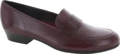 Munro Kiera -Shoe Store munro women kiera wine leather lizard m206731 50765.1490617650
